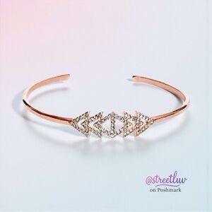 Stella & Dot Pave Chevron Triangle Bracelet Rose Gold Adjustable